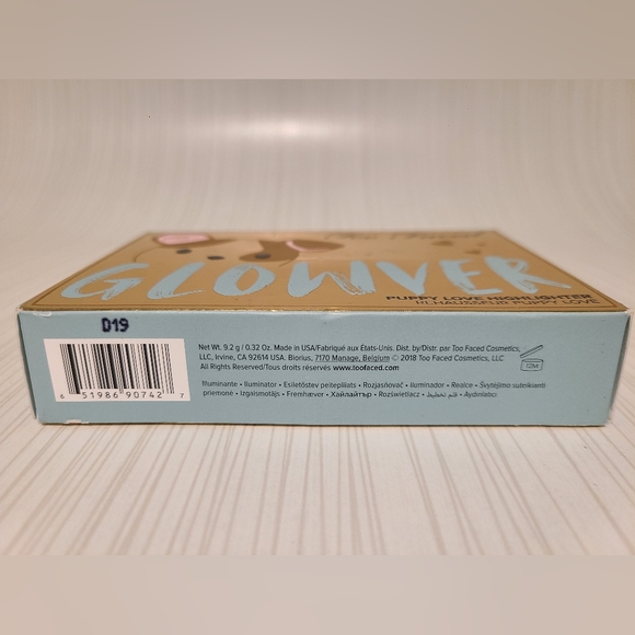 Too Faced Glower Puppy Love Highlighter - Picture 3 of 5